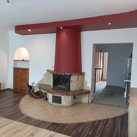 Z Kominkiem Appartamento Jugów