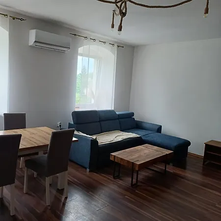 Z Kominkiem Appartamento Jugów