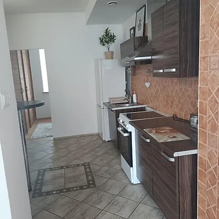 Z Kominkiem Apartmán Jugów