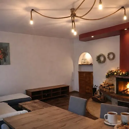 Apartmán Z Kominkiem Jugów