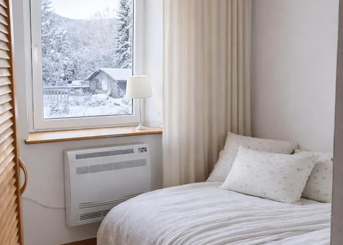 Z Kominkiem * Jugów